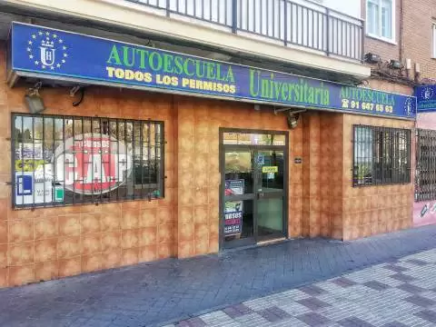 Autoescuela Universitaria - C. de las Palmas