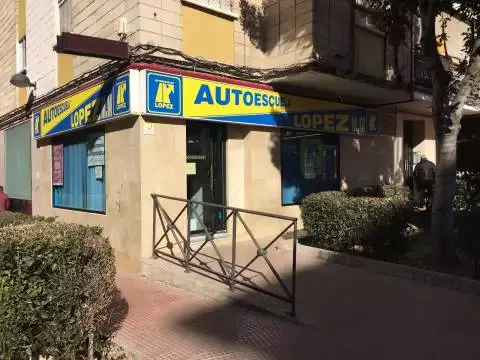 Autoescuela Lopez Alcalá Drive ON - Av. Juan de Austria