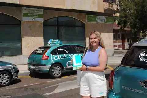 Autoescuelas El Pilar - Plaza del Alto del Rollo