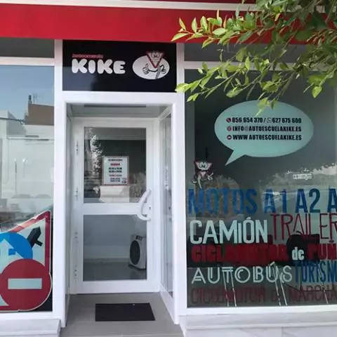 Autoescuela Kike - Av. de la diputación 2 Av. del Mayorazgo 35A y Urb