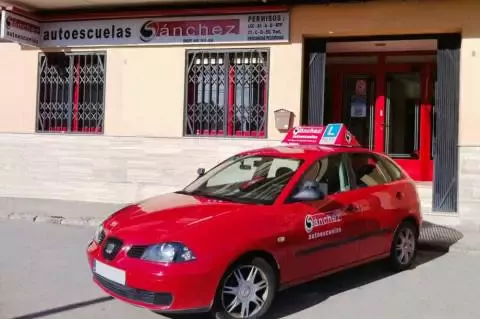 Sánchez Autoescuelas - Av. de Murcia