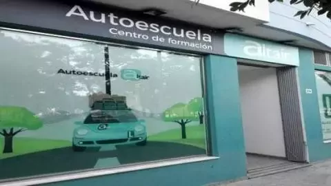 1. Autoescuela Altair