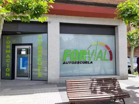 AUTOESCUELA FORVIAL PALENCIA - Av. Valladolid