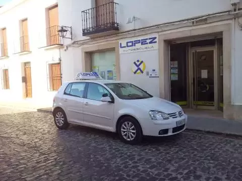 Autoescuela LOPEZ CIUDAD REAL - Rda. de Calatrava