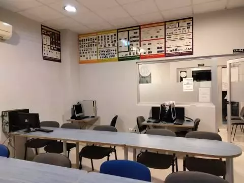 Autoescuela Andreu - Av. de Sagi Barba