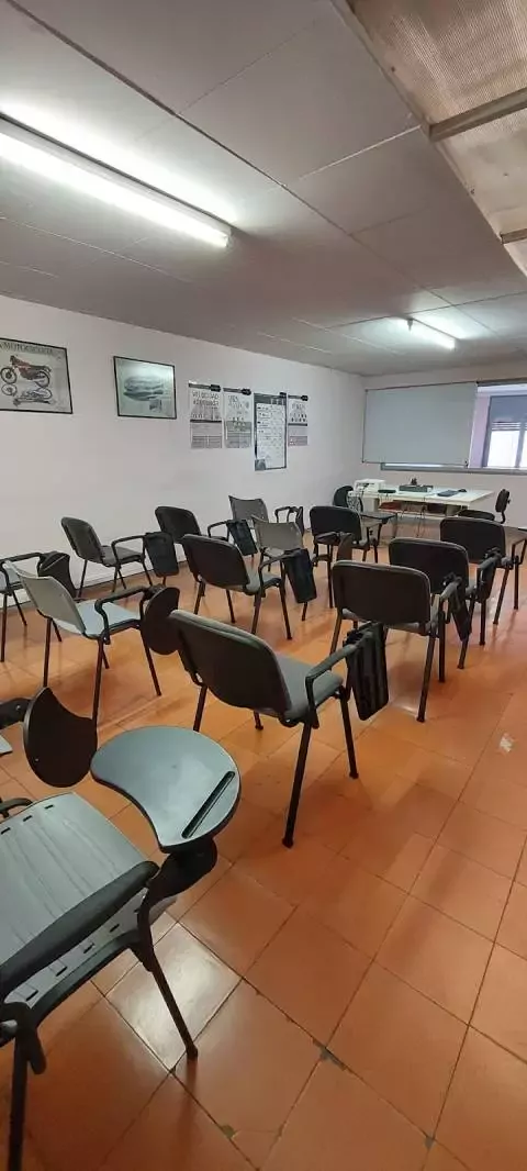 4. Autoescuela Montseny