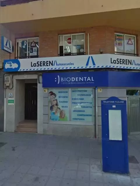 3. Autoescuela La Serena