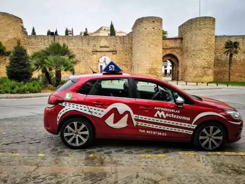 Autoescuela Moctezuma - Carrera Espinel