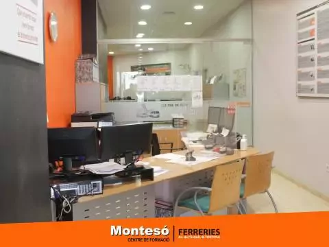 Montesó Ferreries Formación y Autoescuelas - Av. de l'Estadi