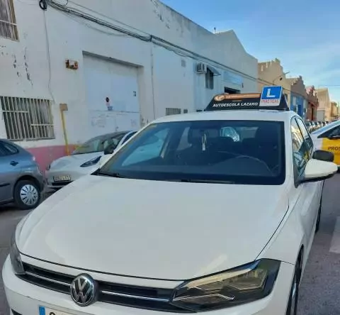 Autoescuela Lázaro - Carrer Molí de la Llum