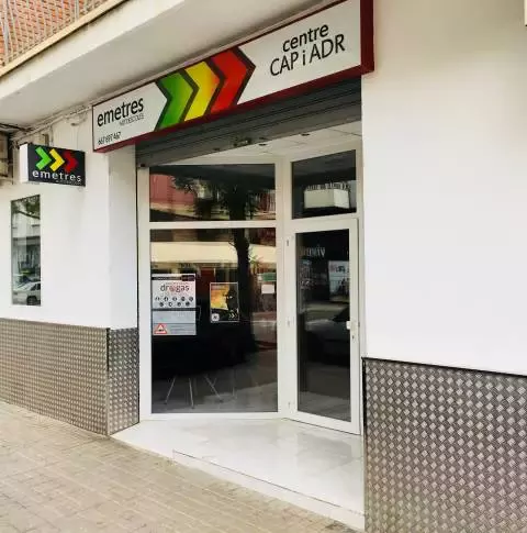 Autoescuelas Emetres - Carrer Camí Dos Molins