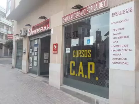 Autoescoles INTEGRAL - Carrer Marc Corneli Nigrí