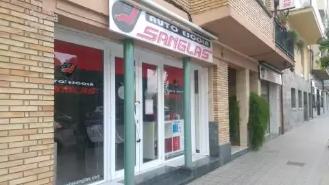 Autoescola Sanglas - Av. Lluís Companys